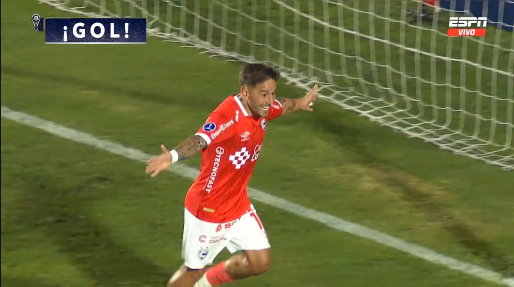 Cienciano golea 4-0 a Lanús y clasifica a octavos de la Copa Sudamericana 2026