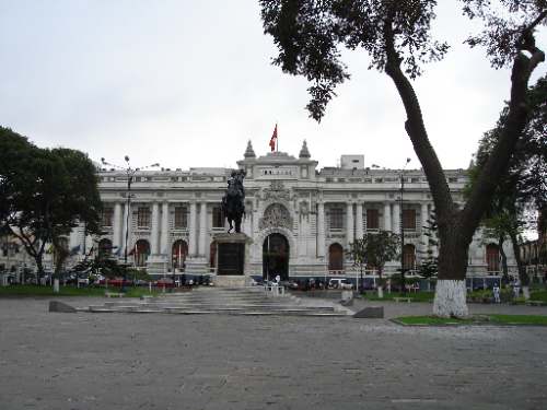 Rafael Rey confía en que el Congreso aprobará pedido de facultades del Ejecutivo