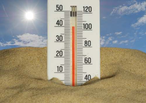 Calor extremo dispara demanda de aires acondicionados chinos en Europa, pese a tensiones comerciales