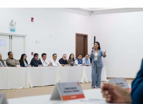 Fuerza Popular renuncia a gastos de instalación para legisladores residentes en Lima