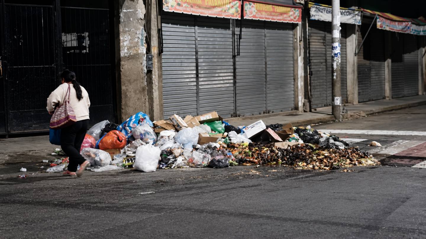 Municipalidad estima 70 % de morosidad mientras sostiene limpieza con 120 trabajadores