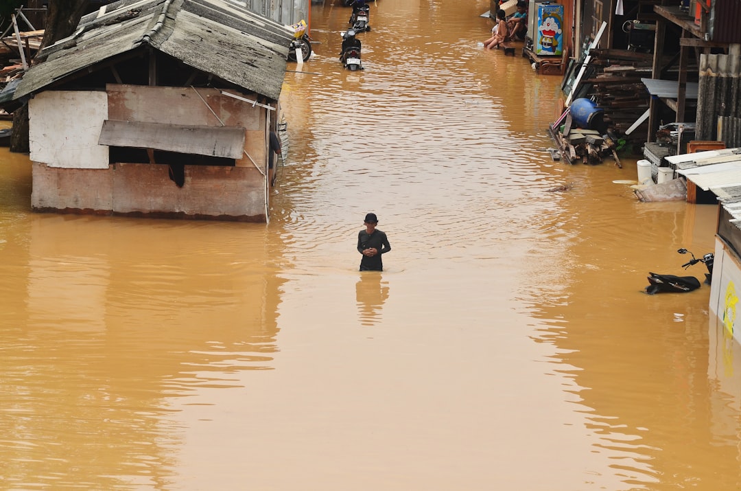 Asia enfrenta lluvias extremas: más de 50 muertos y un millón de afectados en Bangladesh