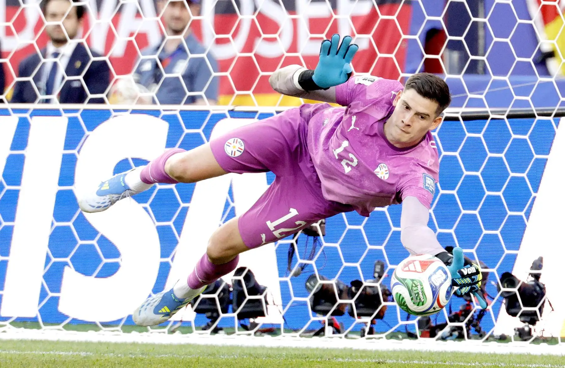 Orlando Gill, el arquero paraguayo que busca extender sus 'milagros' ante Francia en el Mundial 2026