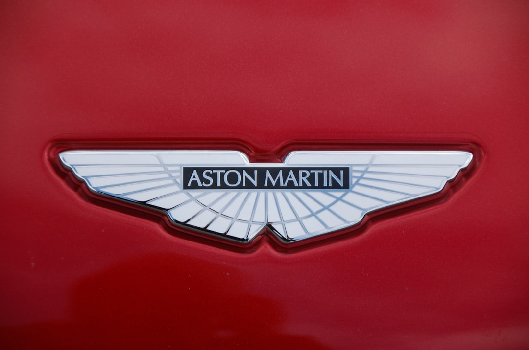 Aston Martin estrena en Hungría el paquete de mejoras de Newey para dejar atrás la crisis