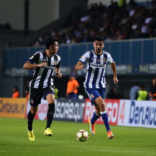 Comerciantes Unidos y Alianza Lima igualan 2-2 en Cutervo por Liga 1