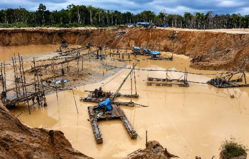 Daisy Heidinger alerta que minería legal e ilegal está destruyendo Puerto Inca