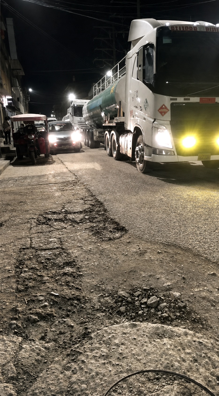 Alcalde de Ambo dice que 12 terrenos y certificación ambiental frenan vía a Yanahuanca