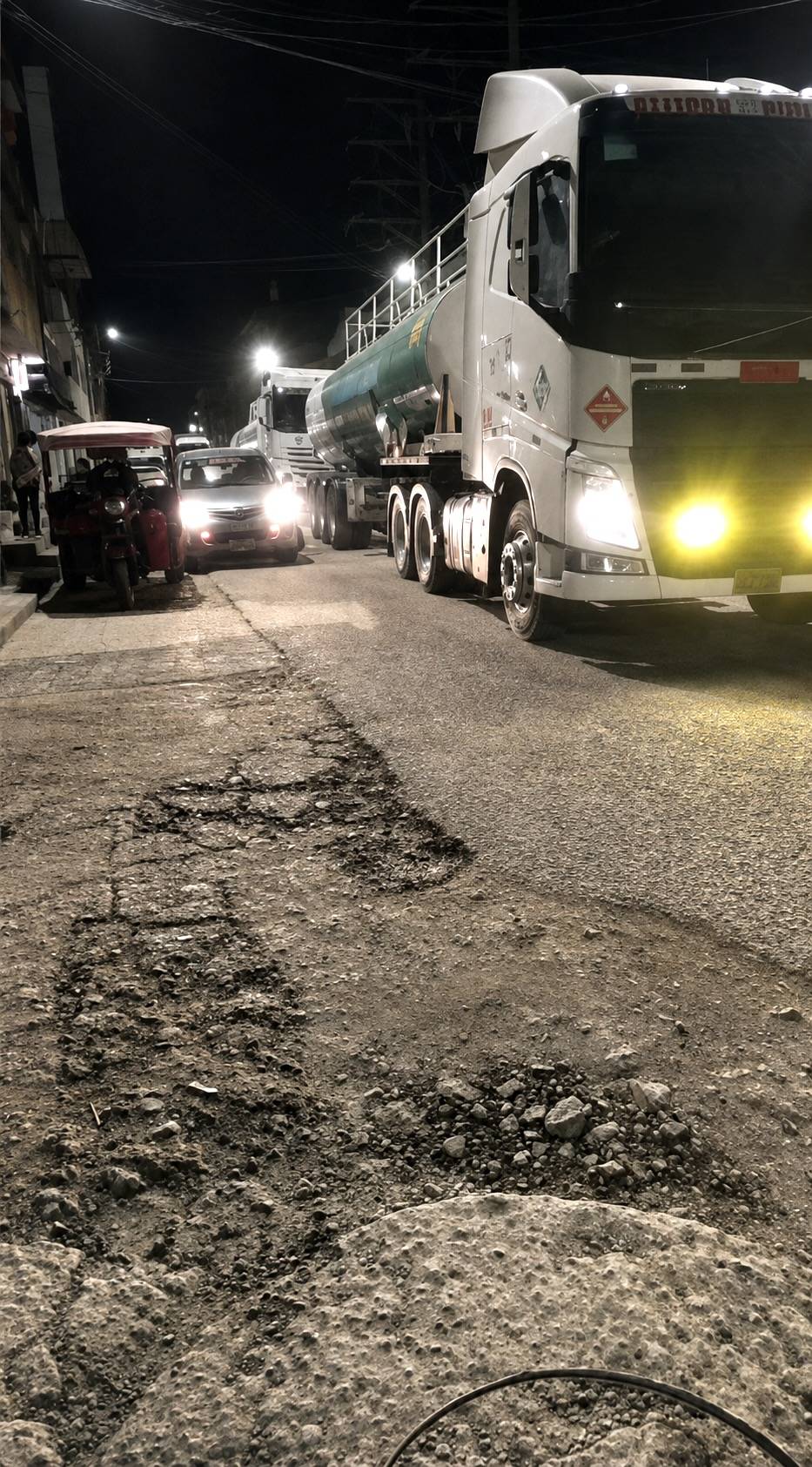 Alcalde de Ambo dice que 12 terrenos y certificación ambiental frenan vía a Yanahuanca