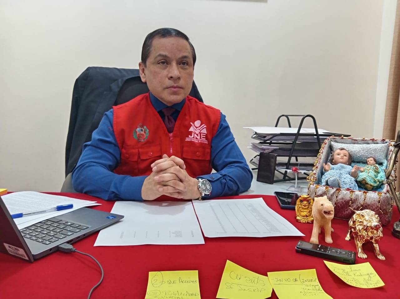 Presidente del JEE advierte que Giles puede ser excluido hasta un día antes de las elecciones
