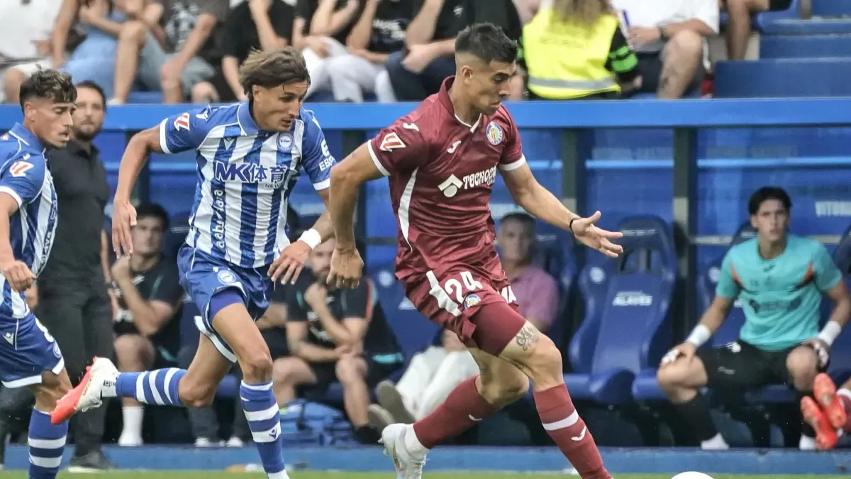 Nico Tenaglia, inesperado goleador, abre la lata en el Alavés-Getafe de LaLiga 26/27