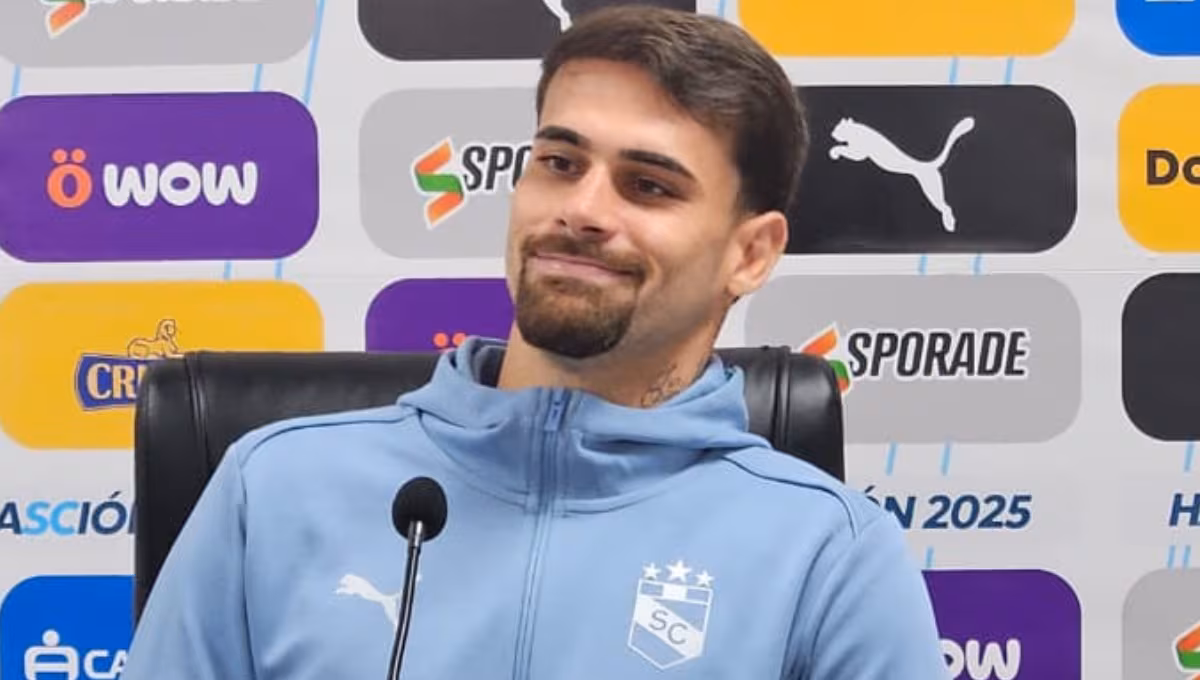 Felipe Vizeu, exdelantero de Sporting Cristal, fue presentado en Avaí FC de Brasil