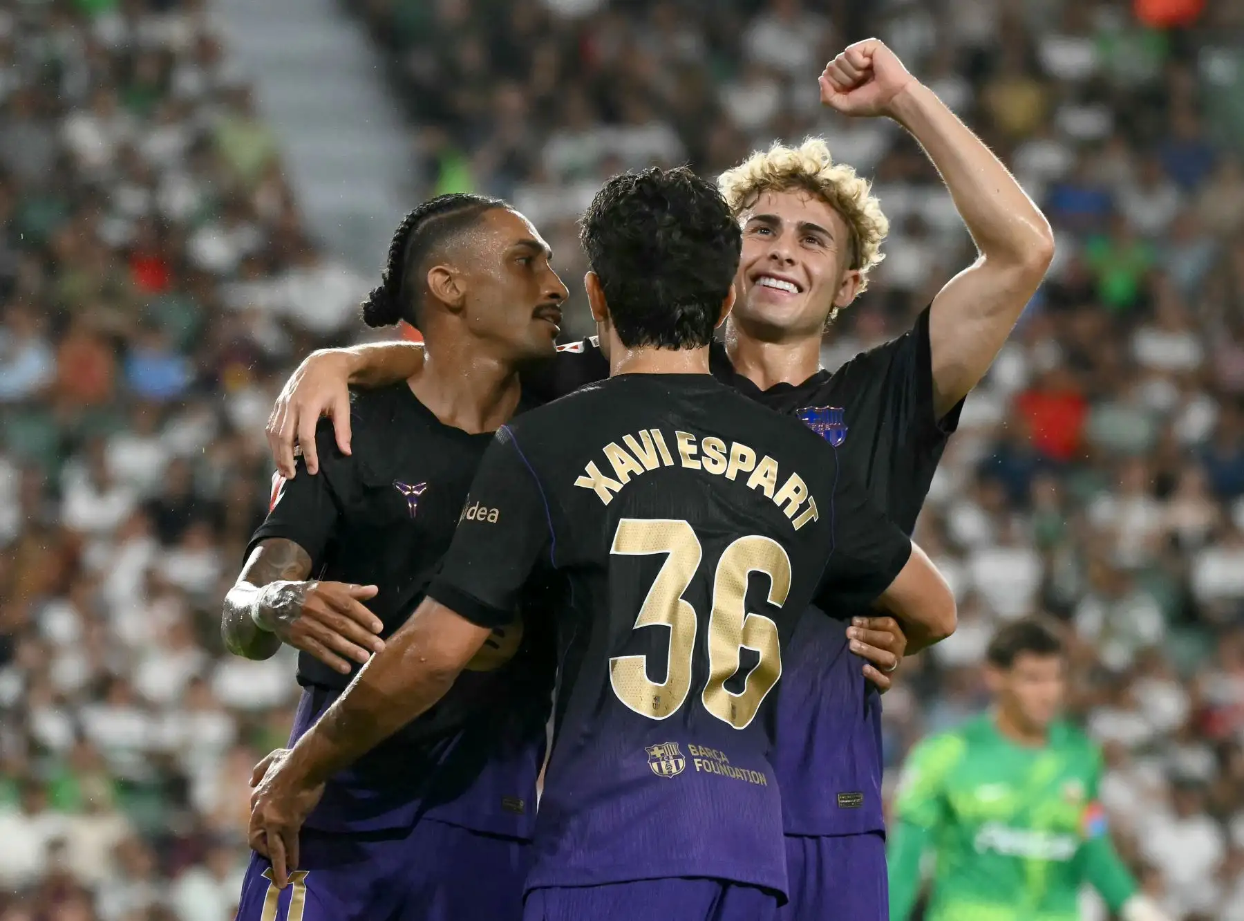 Barcelona goleó 5-0 a Elche en su debut en LaLiga 2026-2027
