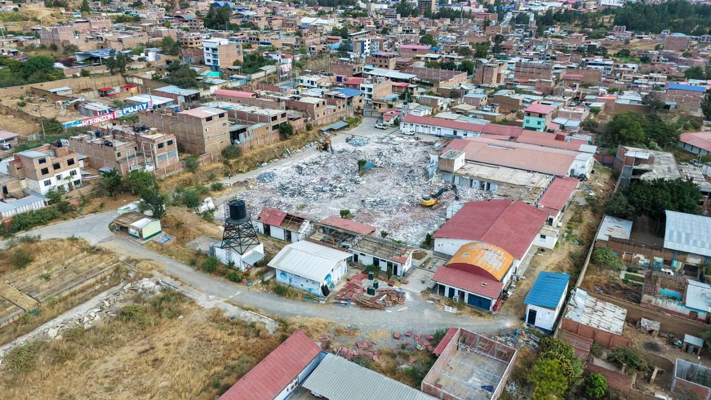 Hospital oncológico avanza con código de la posta, cifras cambiantes y expediente por concluir