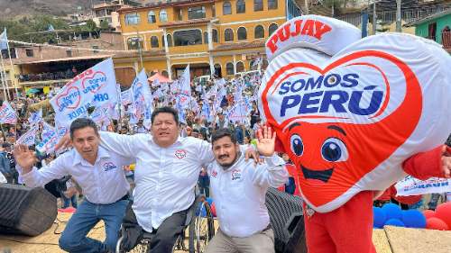 Somos Perú realiza caravana y mitin en Chinchao con candidatos distrital, provincial y regional