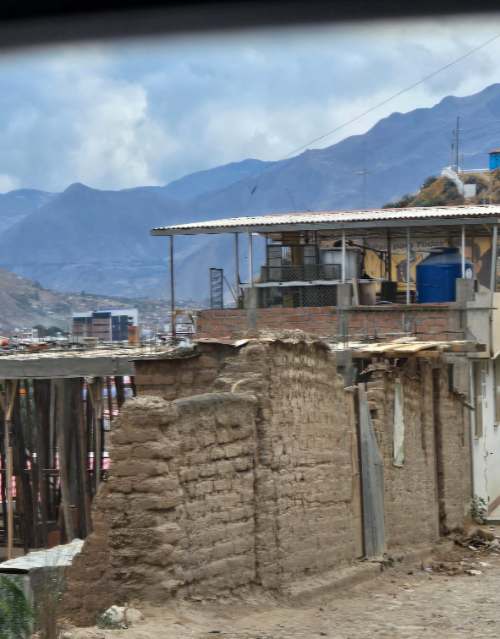 Conflicto por alero expone pugna de competencias entre Marabamba y Pillco Marca