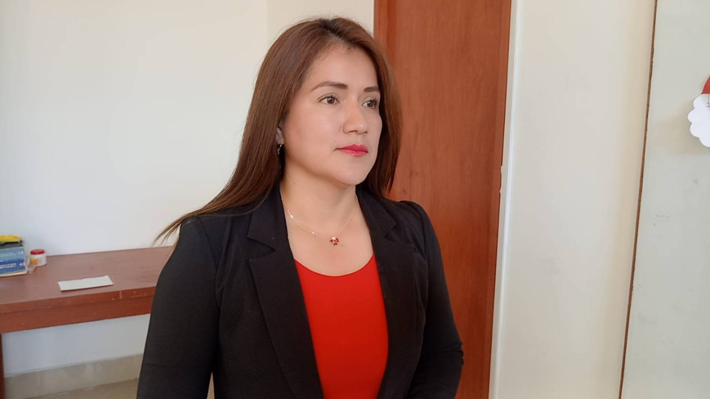 Sherly Morales presenta propuestas de saneamiento y transporte para Huánuco
