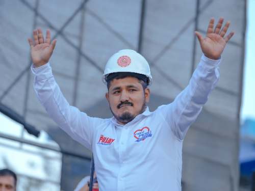 Pujay plantea cuatro carriles, PTAR y parque temático en mitin de Somos Perú