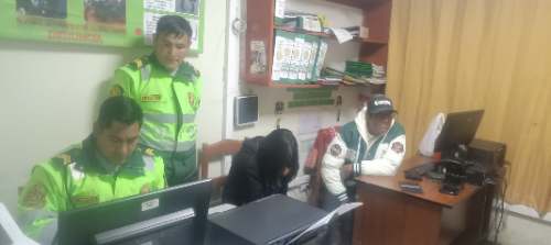 Policía encuentra en plaza de La Unión a menor reportada como desaparecida