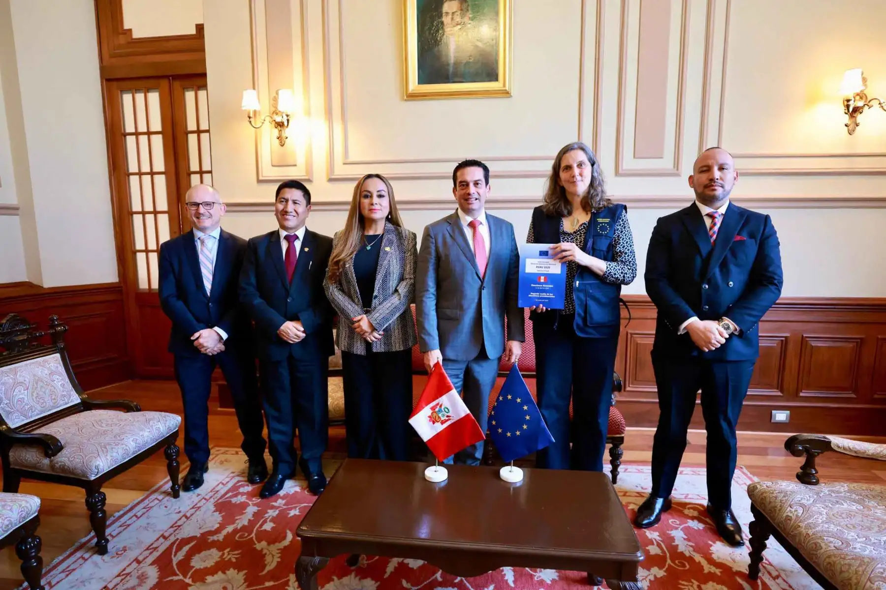 Congreso recibe informe final de la Misión de Observación Electoral de la Unión Europea