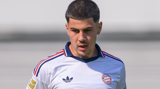 Felipe Chávez brilla con golazo en Bayern