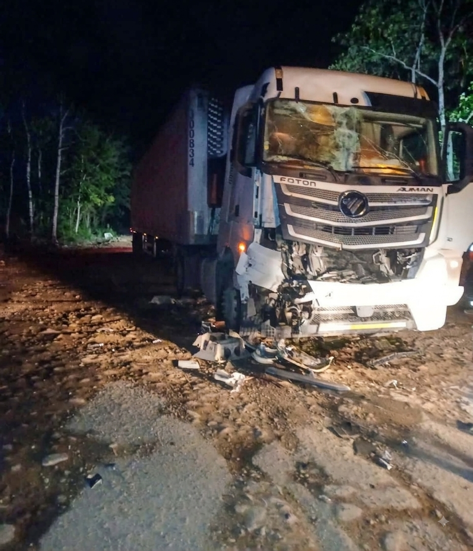 Choque entre dos vehículos pesados deja un herido en la Carretera Central