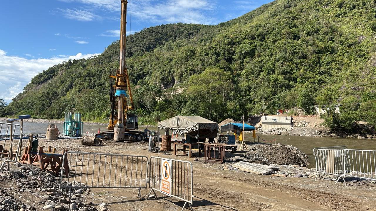 Puente La Muyuna alcanza 70 % de avance y prevé entrar en funcionamiento en octubre