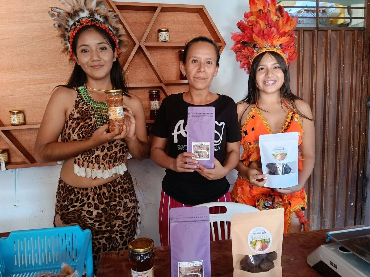 Sachavaca transforma cacao, café, plátano y yuca en productos que ya llegan a Lima
