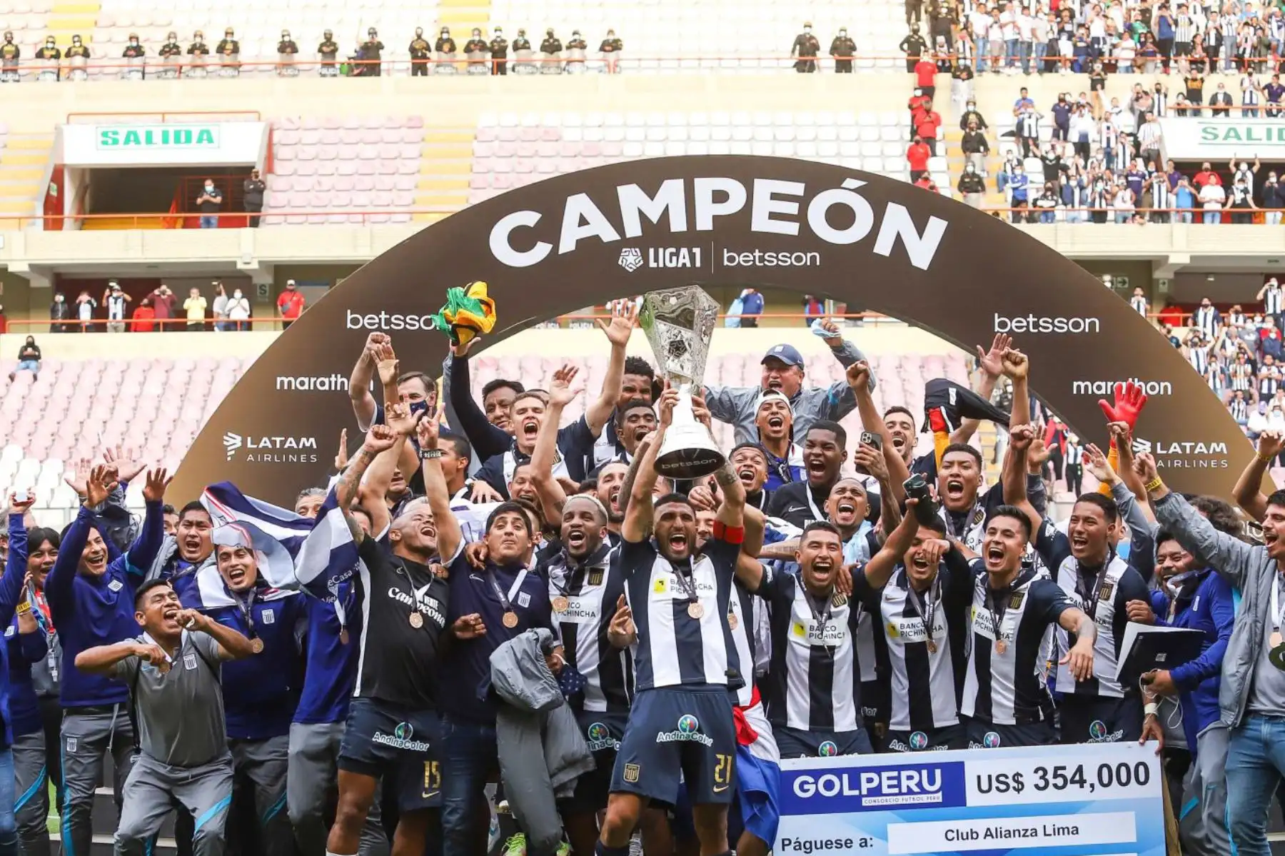 Alianza Lima: de una calle de Lima a más de un siglo de historia blanquiazul