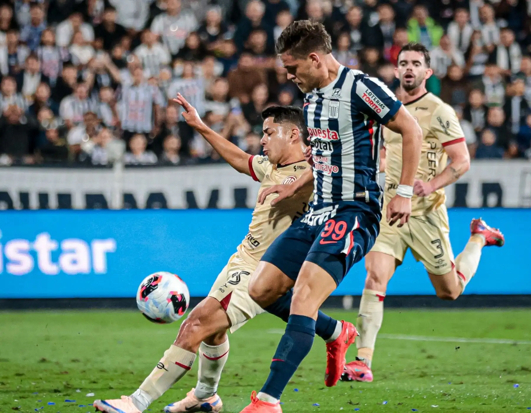 Alianza Lima venció 2-0 a UNSAAC y sigue líder del Clausura femenino