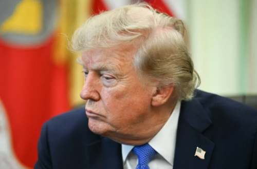 Trump niega escasez de municiones y amenaza con encarcelar a responsables de filtraciones