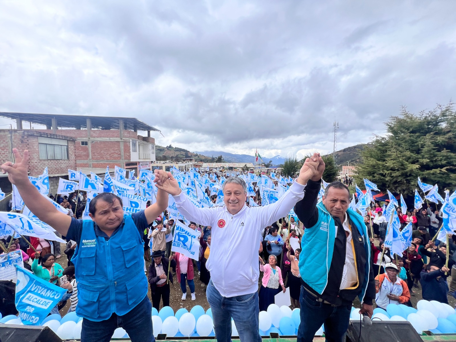 Vivanco y Bocangel acompañan apertura de campaña de Cipriano Martínez en Pillao