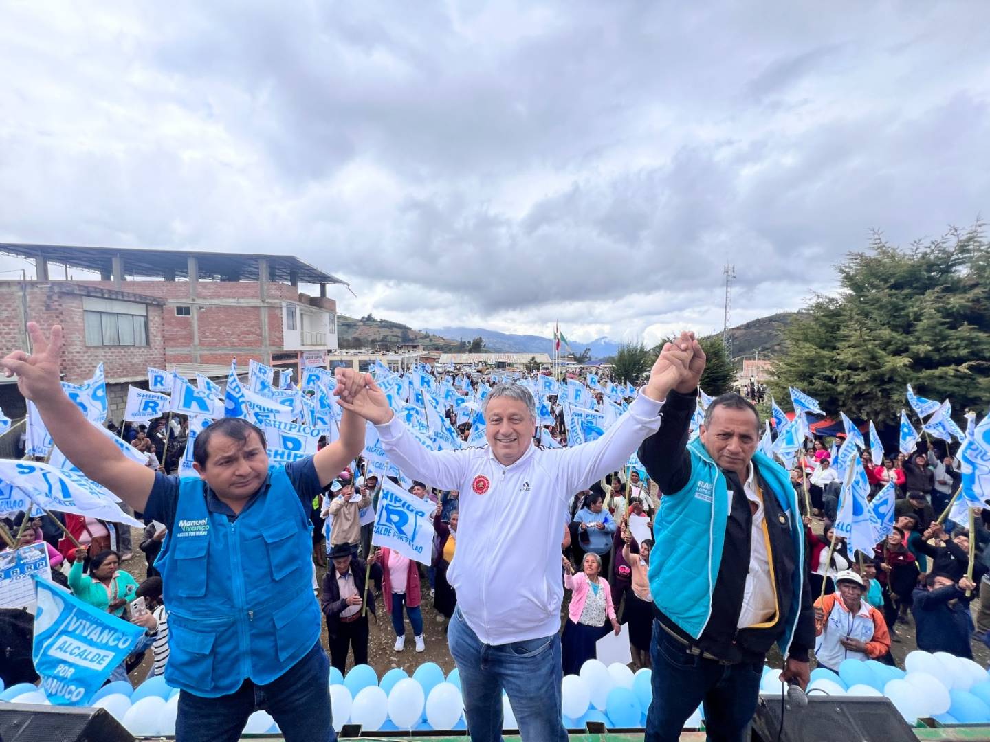 Vivanco y Bocangel acompañan apertura de campaña de Cipriano Martínez en Pillao