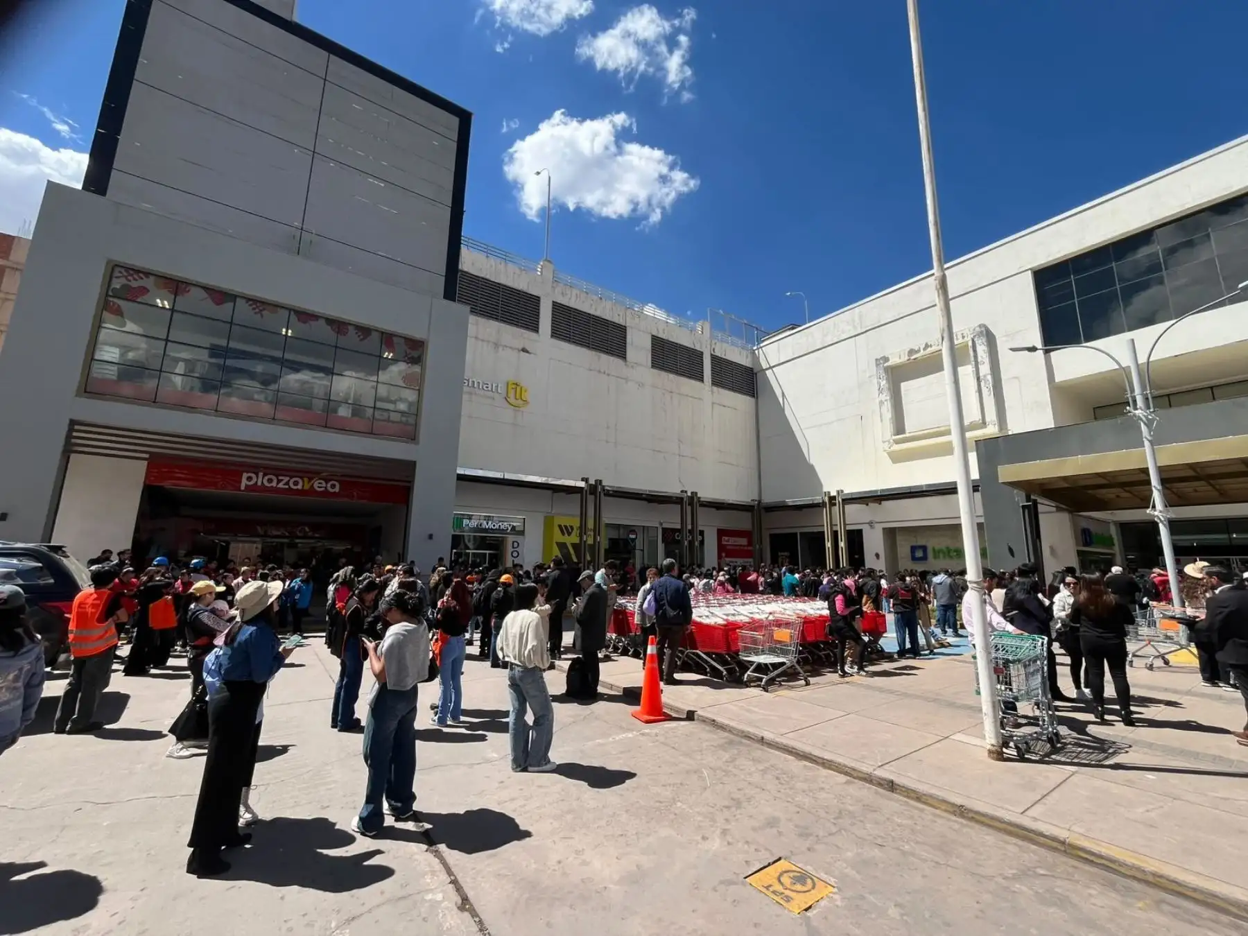 Sismo de 7.2 en Ayacucho: fachada del Poder Judicial de Cusco presenta rajadura