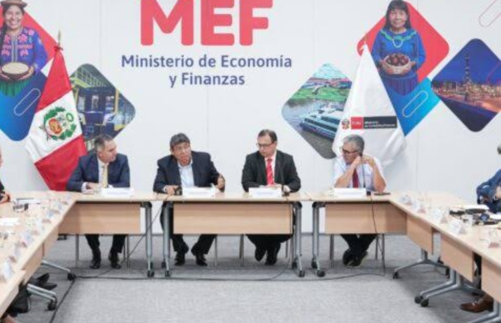Ejecutivo reglamenta fondo de S/85 millones para pagar sentencias judiciales del sector Educación