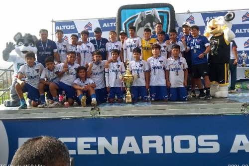 Bernabéu conquista pase internacional