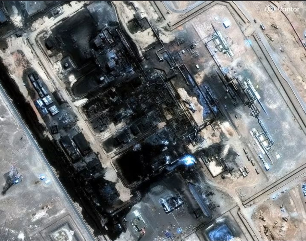 Cierre de oleoducto saudita dispara el petróleo y aumenta tensión energética mundial