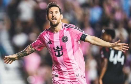 Messi alcanza los 100 goles