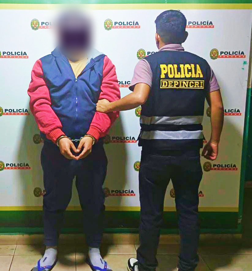 Detienen a investigado y hallan cien bolsitas con presunta cocaína durante allanamiento
