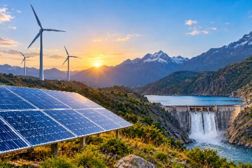 La Revolución Verde de los Andes: El Auge de las Energías Renovables en las Regiones del Perú