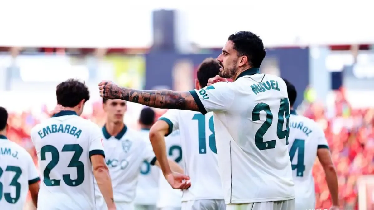 Almería gana 0-1 en Mallorca con gol de Miguel de la Fuente y suma su cuarta victoria seguida