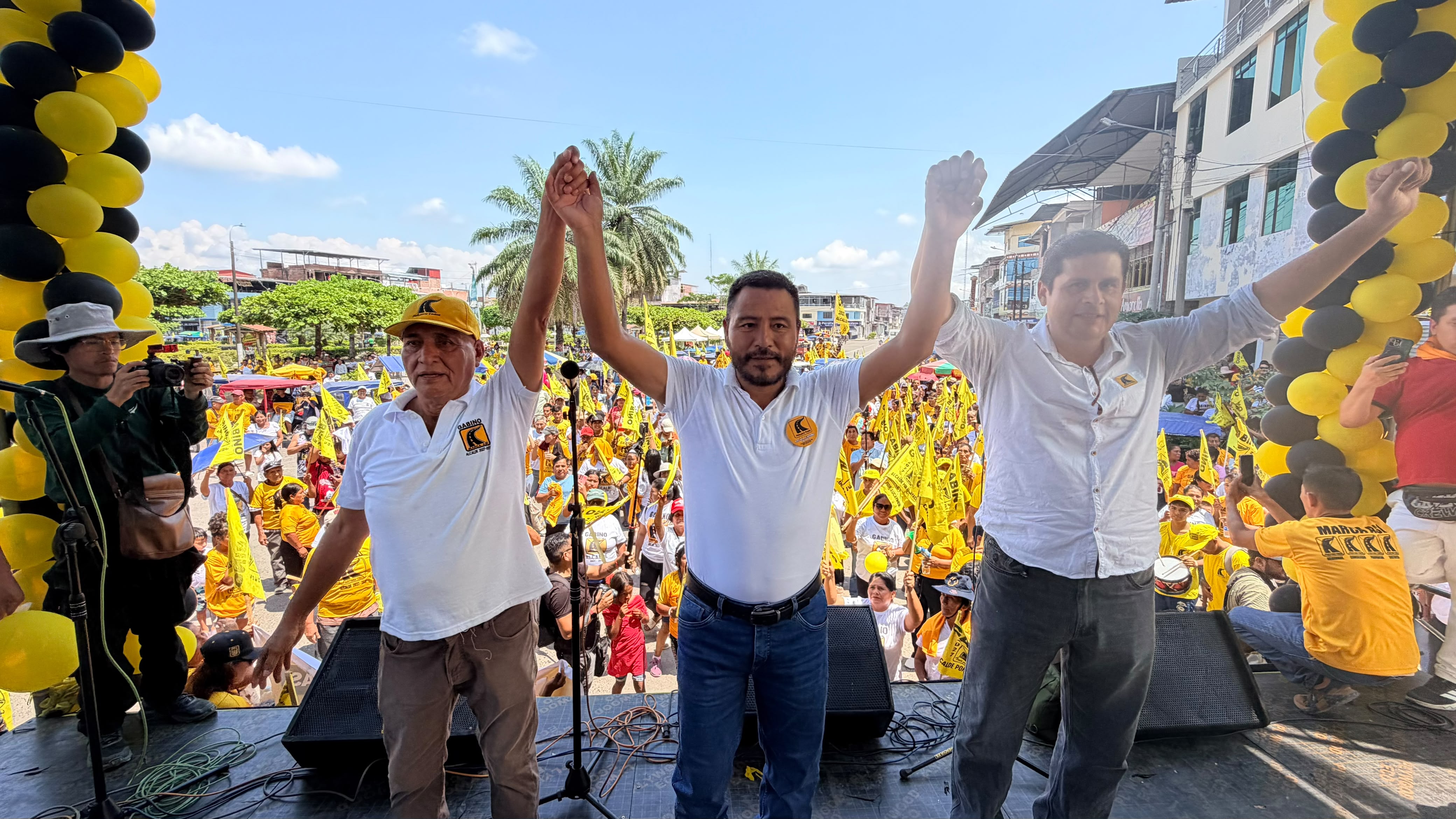 Rosalí Leandro cierra su campaña en cuatro provincias con la mira puesta en carreteras y Procompite