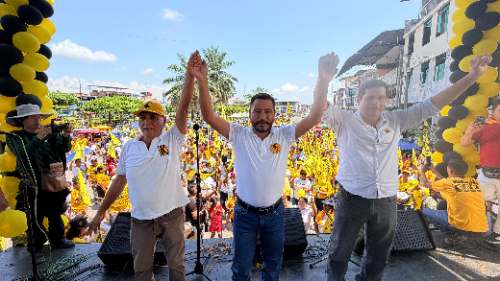 Rosalí Leandro cierra su campaña en cuatro provincias con la mira puesta en carreteras y Procompite