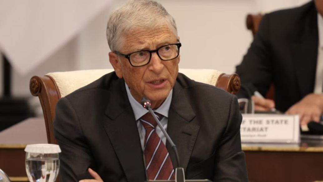 Bill Gates advierte que una inteligencia artificial sin control causaría una catástrofe mundial