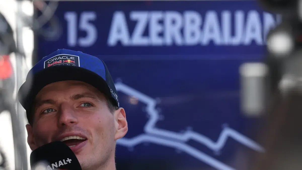 Verstappen respalda a Alonso y pide "grandes cambios" en la F1