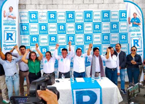 Vivanco presenta equipo técnico y propuestas: “Giles está volviendo a engañar a la gente como las dos elecciones pasadas”