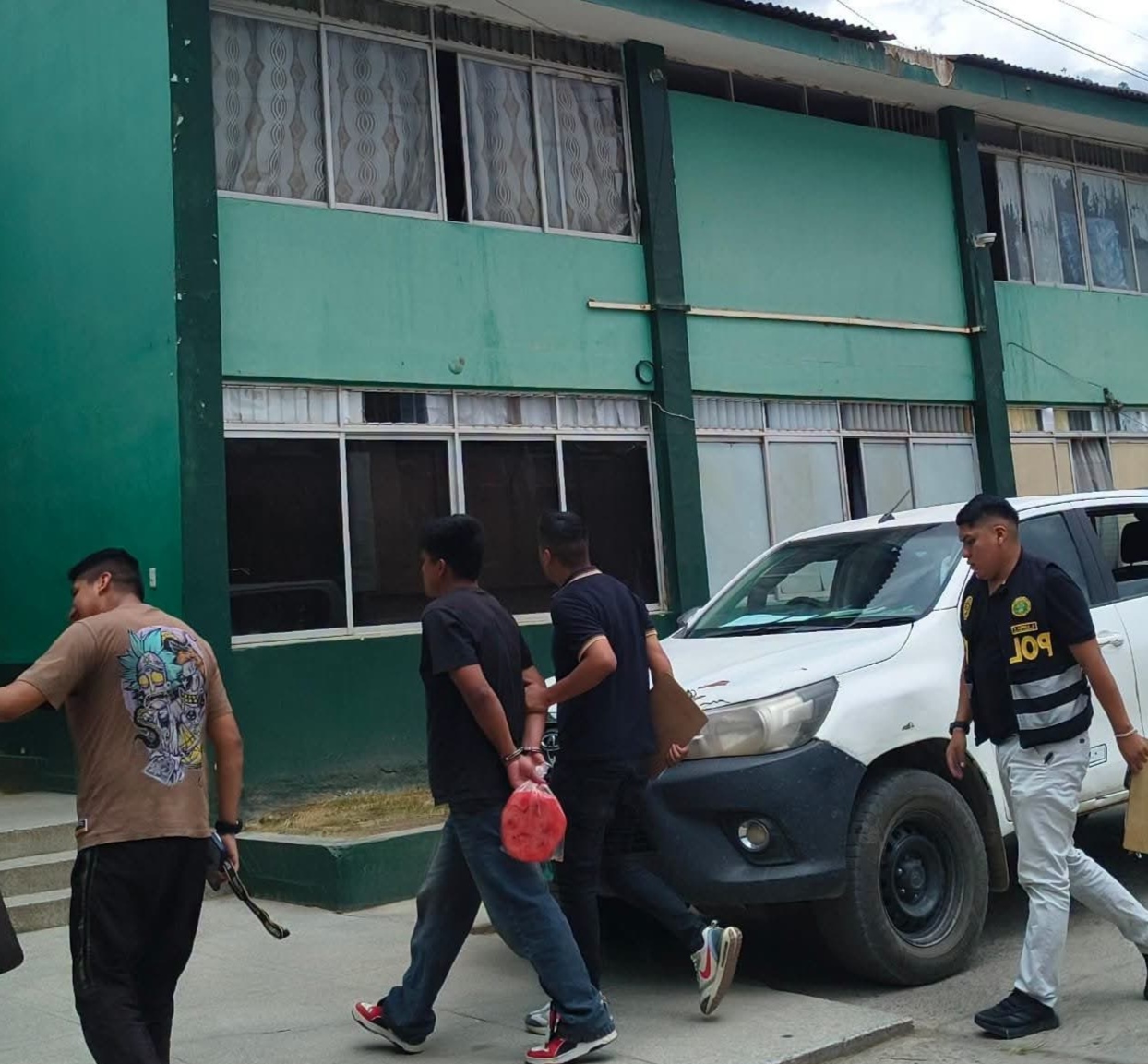 Investigan a joven acusado de morder y golpear a policía durante intervención en Amarilis