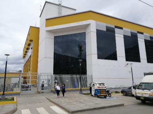 Diez traumatólogos firman contra el concurso del Hermilio Valdizán: «Dobles esfuerzos» y una vacante sin llenar