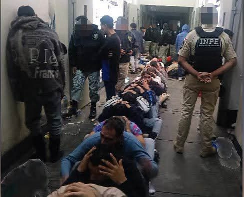 INPE incauta celulares, accesorios y presunta droga durante requisa en penal de Cochamarca
