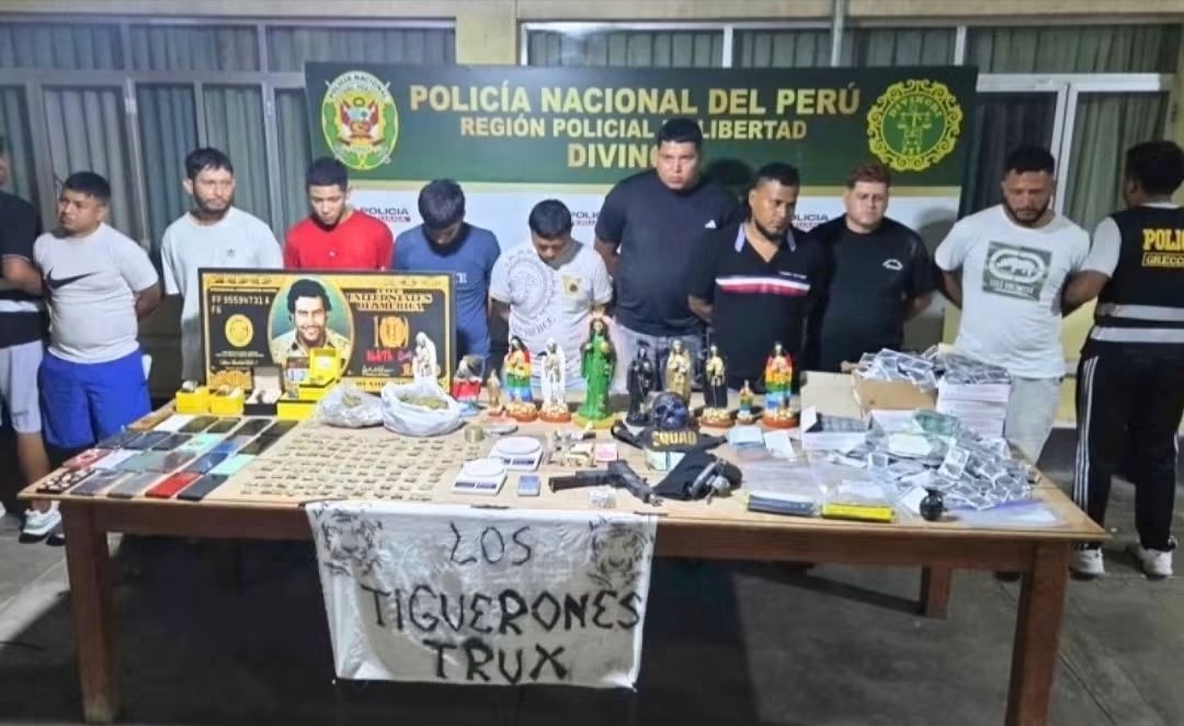 Policía y FBI intervienen presunto búnker criminal y detienen a nueve ecuatorianos