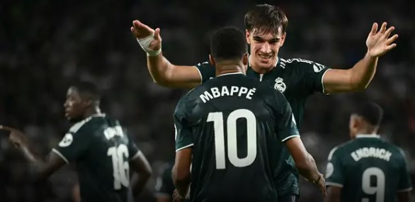 Real Madrid vence sobre la hora